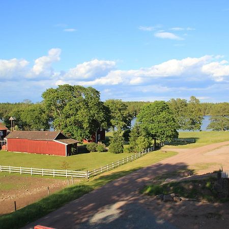 Gaestrum Gnottnehult Bed & Breakfast Osterbymo Екстериор снимка